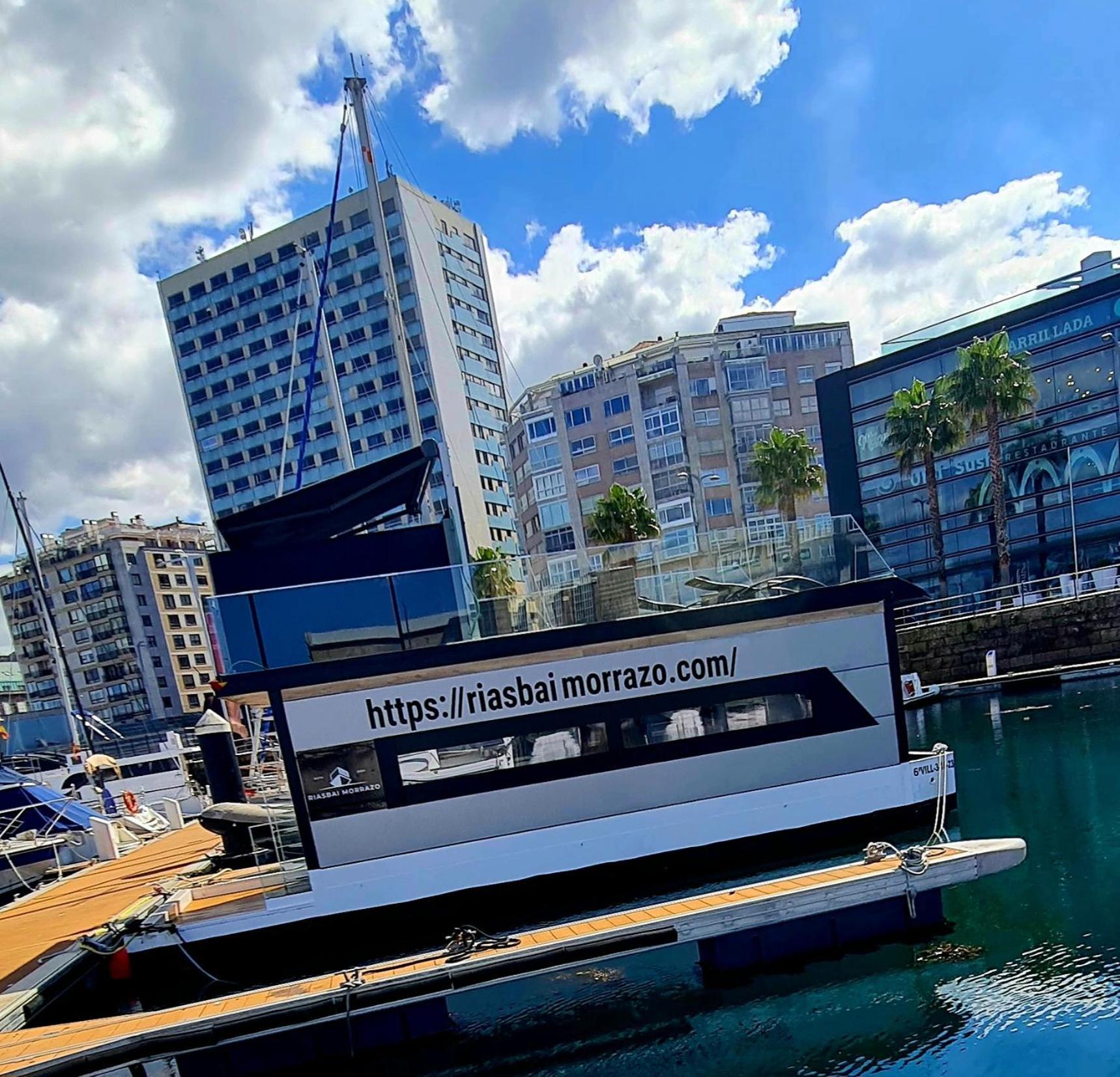 Barco-Apartamento En El Nautico De Vigo Exterior foto