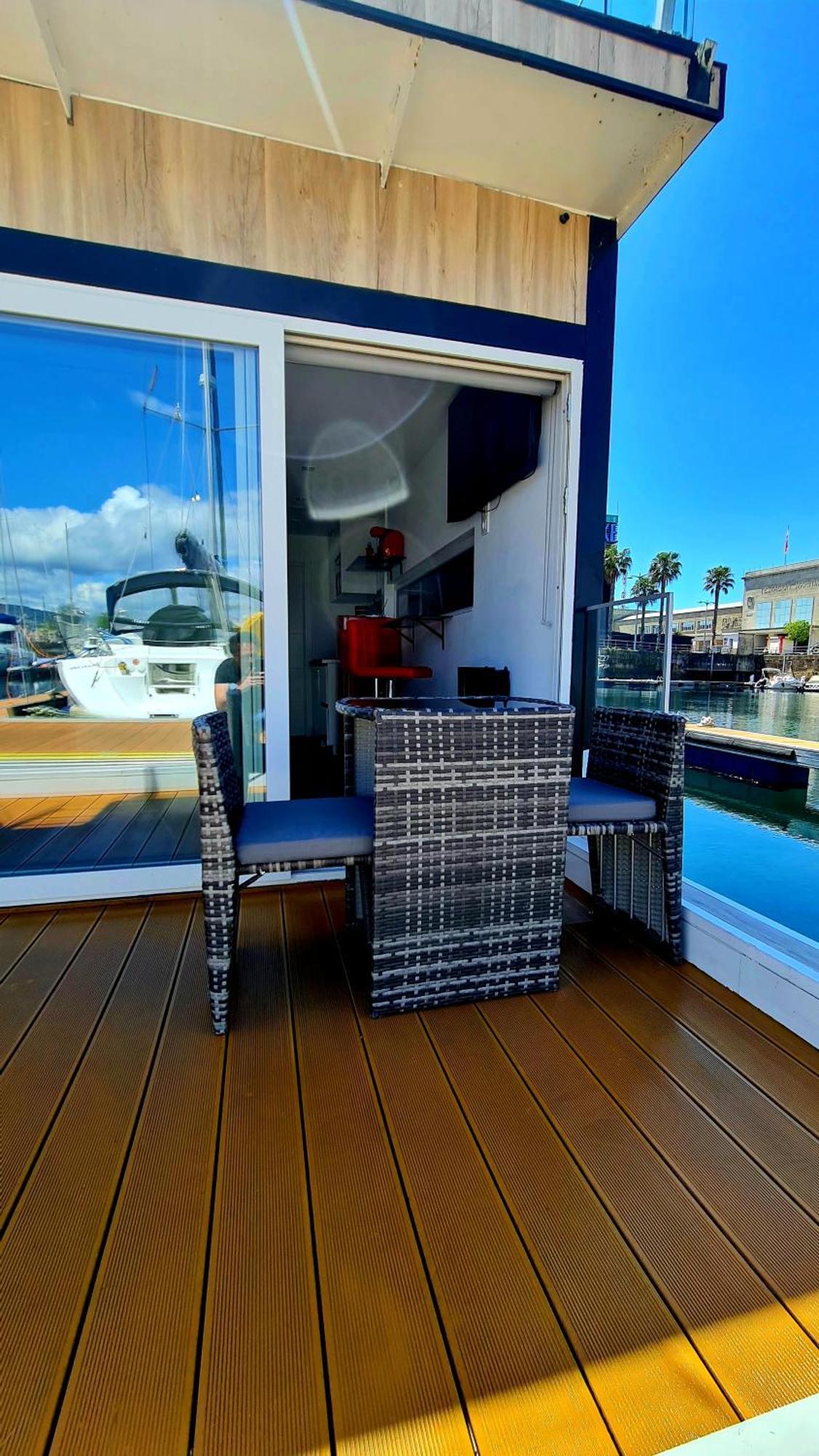Barco-Apartamento En El Nautico De Vigo Exterior foto